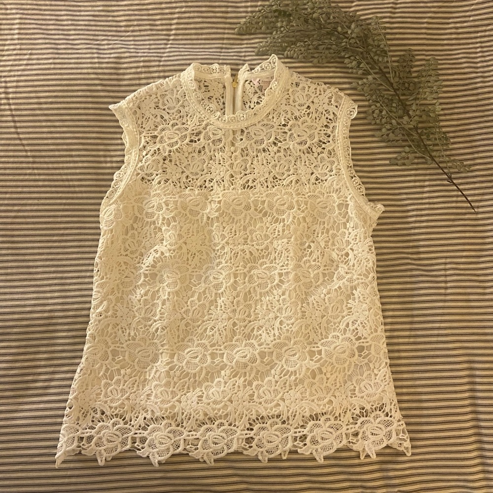Lace shirt